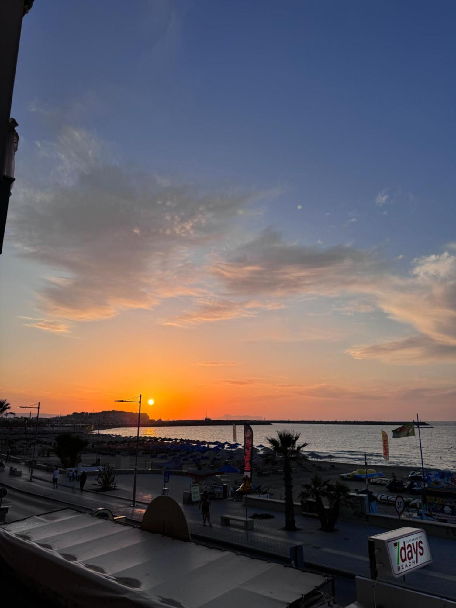 La Vie En Mer Apartments Rethymno  Ngoại thất bức ảnh