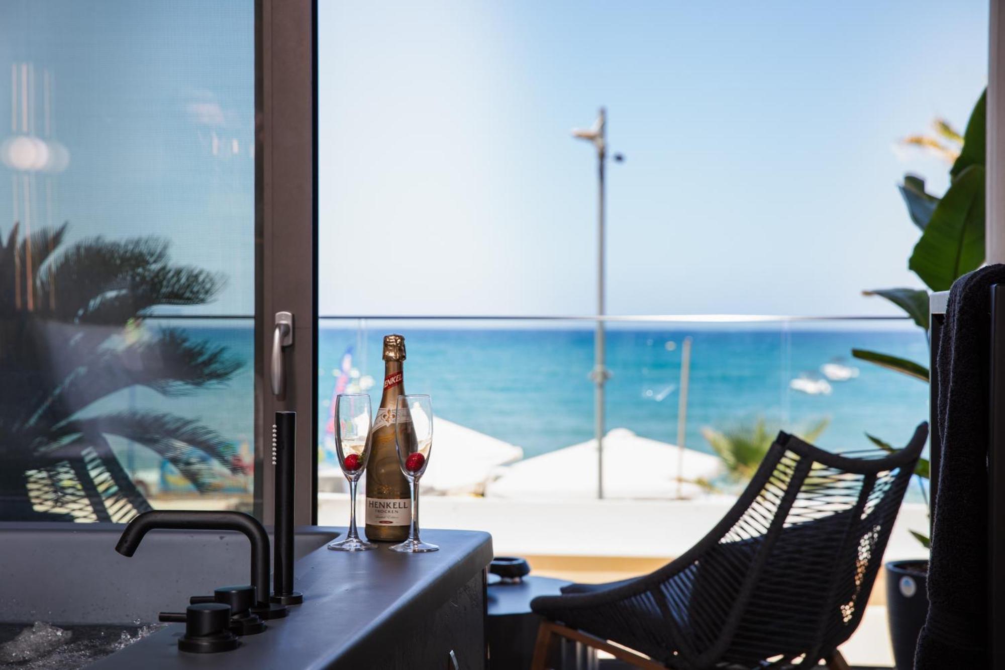 La Vie En Mer Apartments Rethymno  Ngoại thất bức ảnh